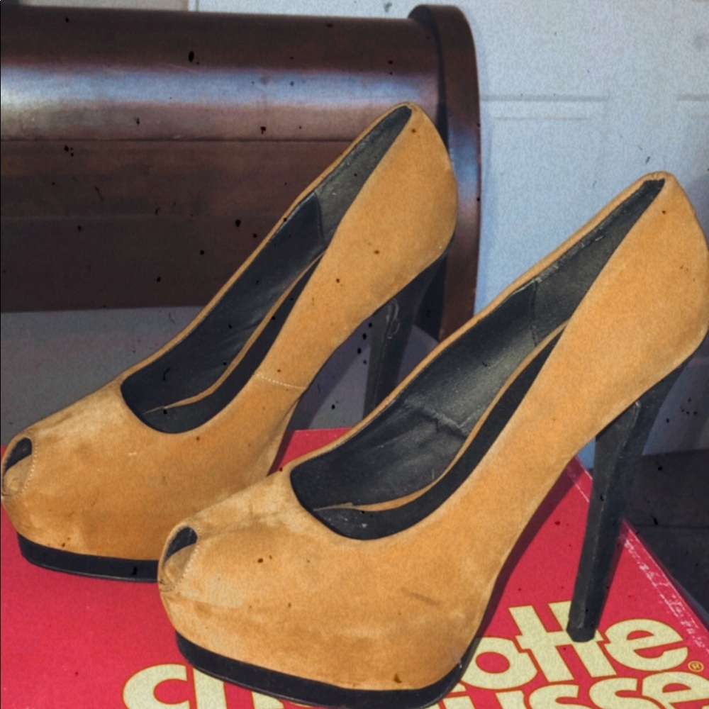 Mustard high heels